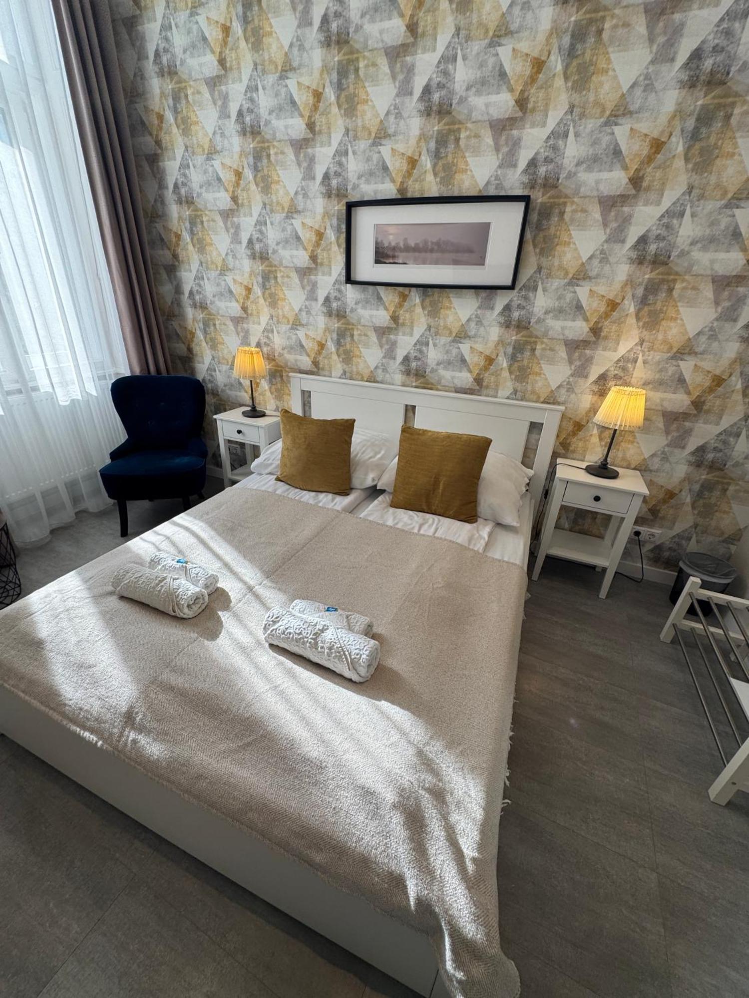 Center Rooms Miskolc Exterior foto